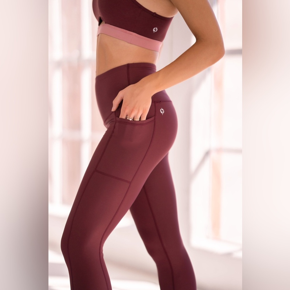 POPFLEX | Timeless Crimson Pocket Leggings | XS